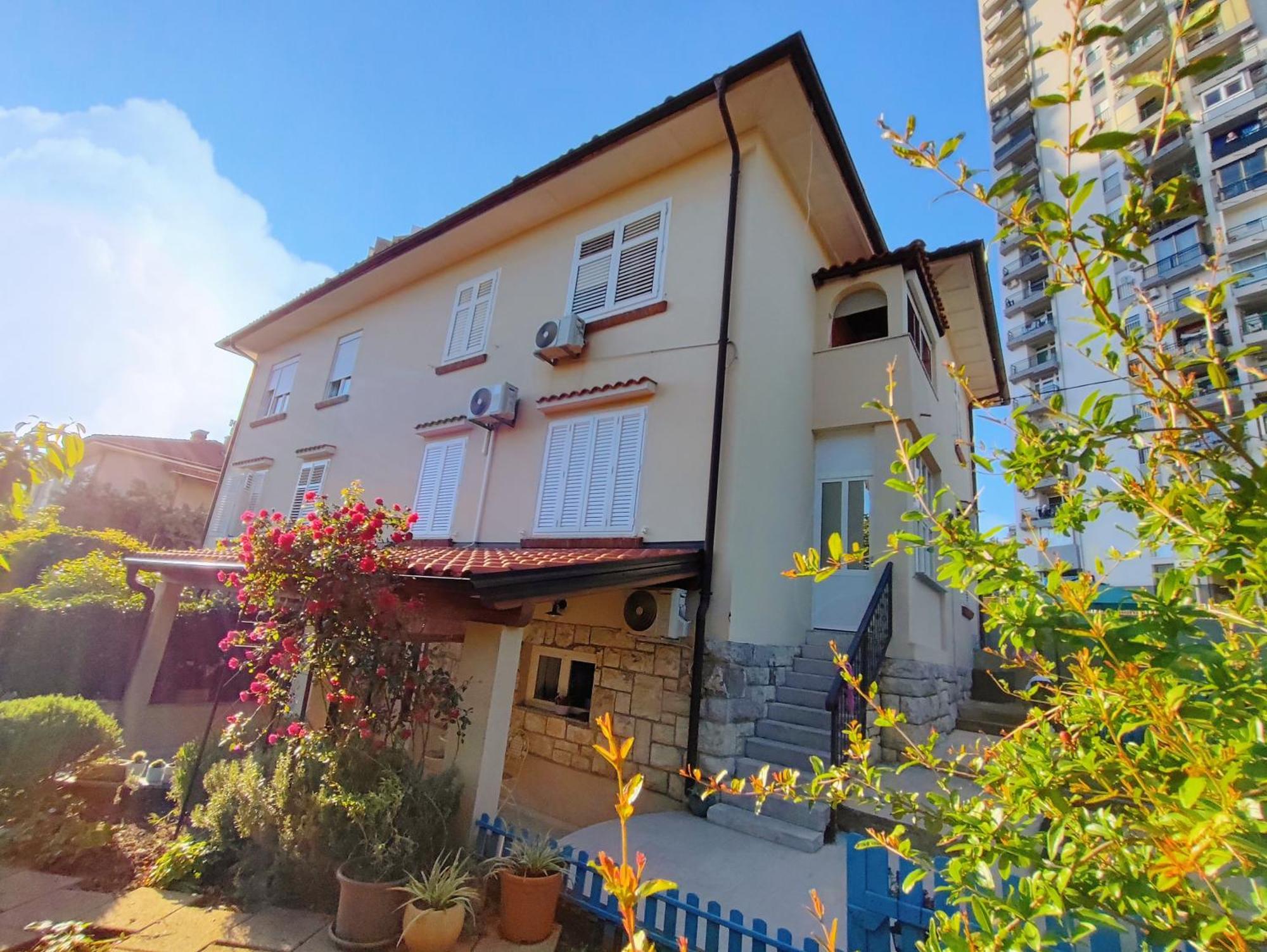 House Apartment Torretta Rijeka Luaran gambar
